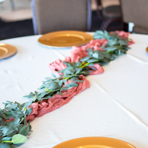 Colonial Park - Center Piece